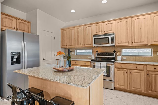 100 N Hayfield Draw Lane, Sahuarita, AZ 85629