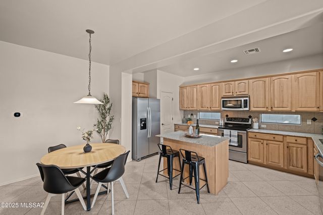 100 N Hayfield Draw Lane, Sahuarita, AZ 85629