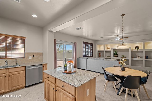 100 N Hayfield Draw Lane, Sahuarita, AZ 85629