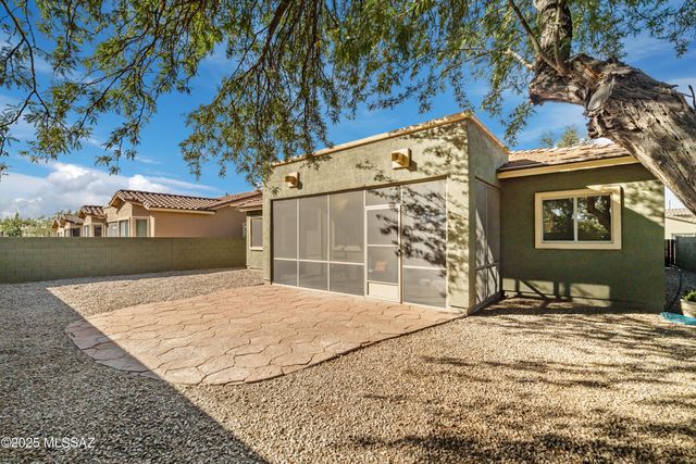 100 N Hayfield Draw Lane, Sahuarita, AZ 85629