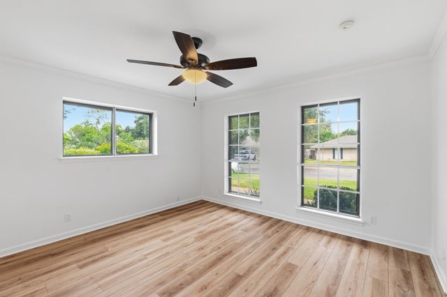 5907 Thames DR, Austin, TX 78723
