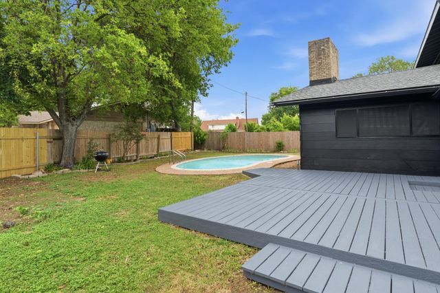 5907 Thames DR, Austin, TX 78723