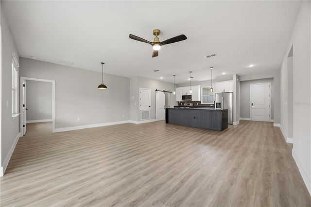 2122 RIVER HAWK LOOP, Winter Haven, FL 33880