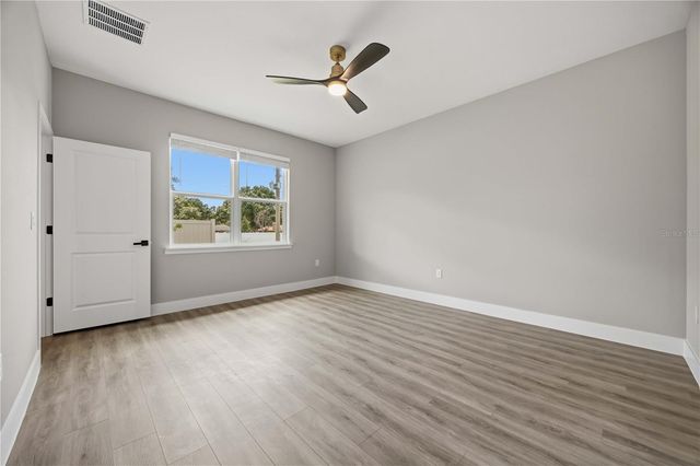 2122 RIVER HAWK LOOP, Winter Haven, FL 33880