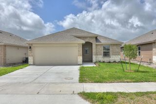 1269 Carnaby St, Corpus Christi, TX 78415
