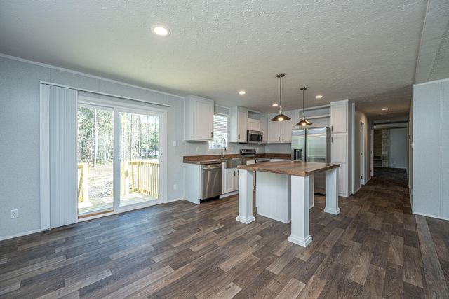 106 Pine Arbor Lane, Pinopolis, SC 29469