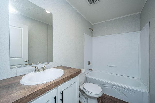 106 Pine Arbor Lane, Pinopolis, SC 29469