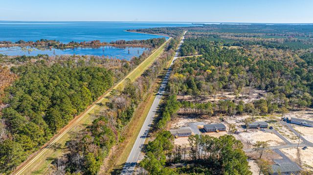 106 Pine Arbor Lane, Pinopolis, SC 29469