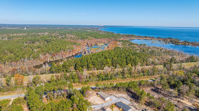 106 Pine Arbor Lane, Pinopolis, SC 29469