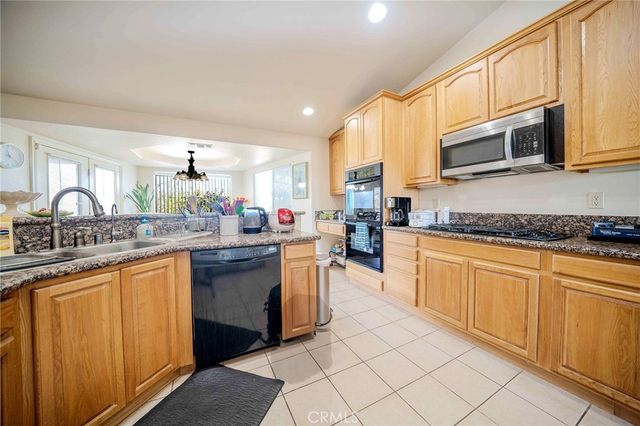 11522 Ponderosa, Pinon Hills, CA 92372