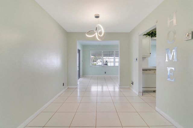 2015 Vastine Drive, Boynton Beach, FL 33426