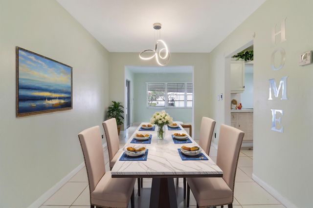 2015 Vastine Drive, Boynton Beach, FL 33426