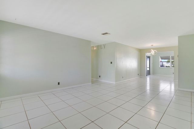 2015 Vastine Drive, Boynton Beach, FL 33426