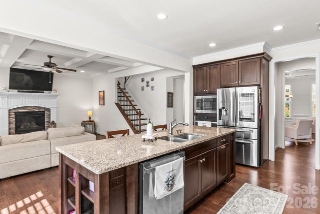 135 Holly Ridge Drive, Mooresville, NC 28115