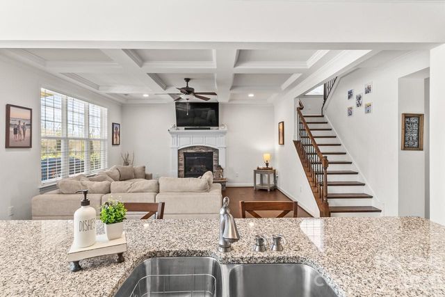 135 Holly Ridge Drive, Mooresville, NC 28115