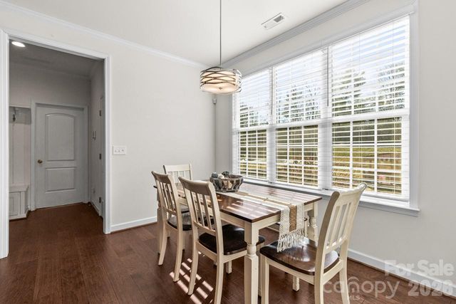 135 Holly Ridge Drive, Mooresville, NC 28115