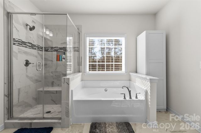 135 Holly Ridge Drive, Mooresville, NC 28115