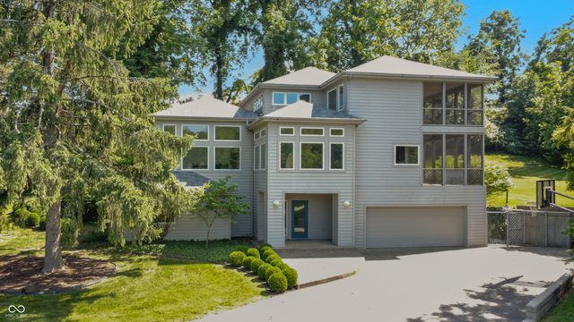 9622 W Shore Drive, Columbus, IN 47201