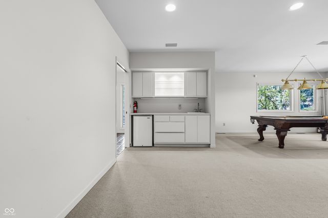 9622 W Shore Drive, Columbus, IN 47201