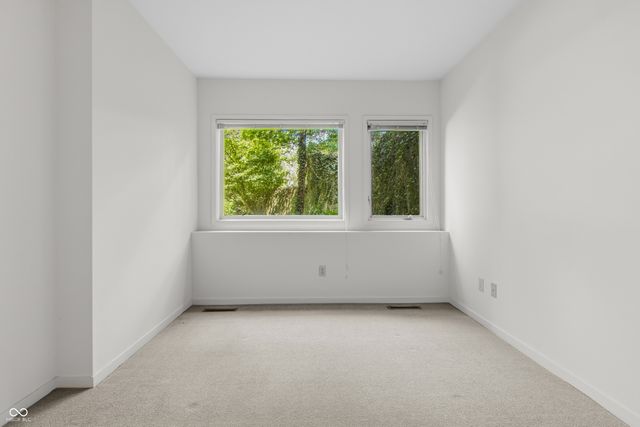 9622 W Shore Drive, Columbus, IN 47201