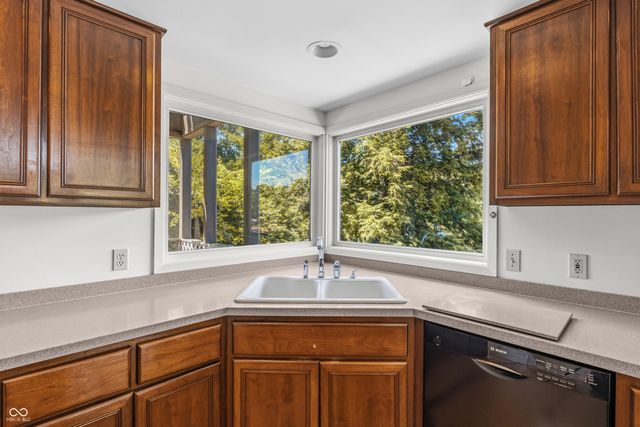 9622 W Shore Drive, Columbus, IN 47201