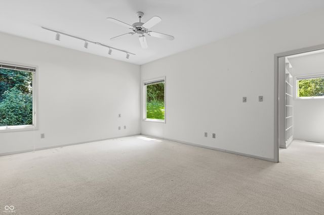 9622 W Shore Drive, Columbus, IN 47201