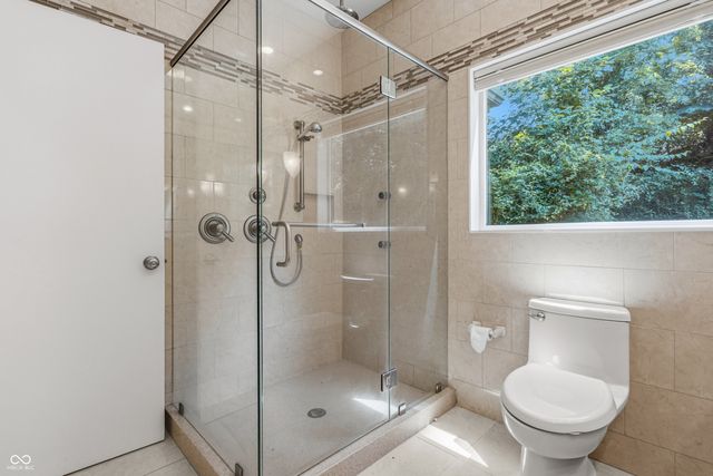 9622 W Shore Drive, Columbus, IN 47201