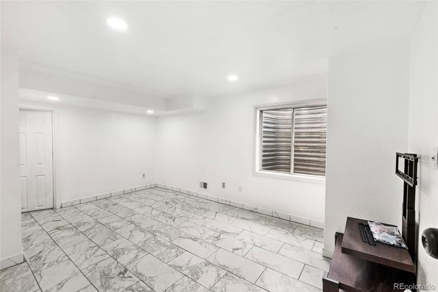 524 Rider Ridge Drive, Longmont, CO 80504