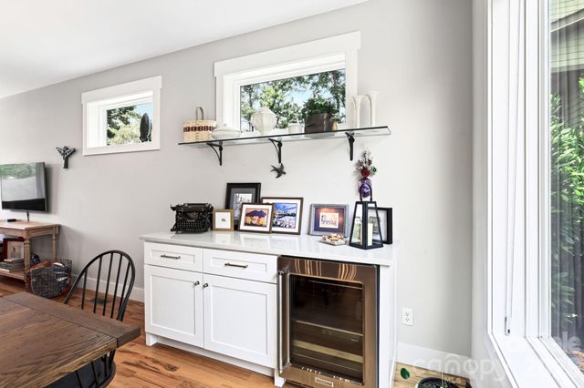 82 Frances Street, Asheville, NC 28806