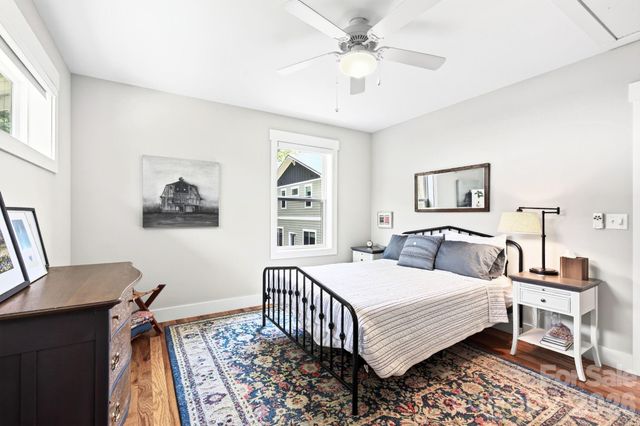 82 Frances Street, Asheville, NC 28806