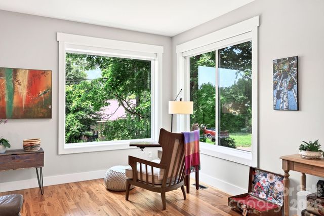 82 Frances Street, Asheville, NC 28806