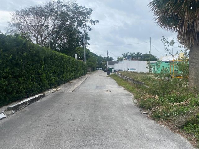 3500 S Dixie Highway, West Palm Beach, FL 33405