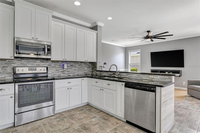 3010 42ND AVENUE E, Bradenton, FL 34208
