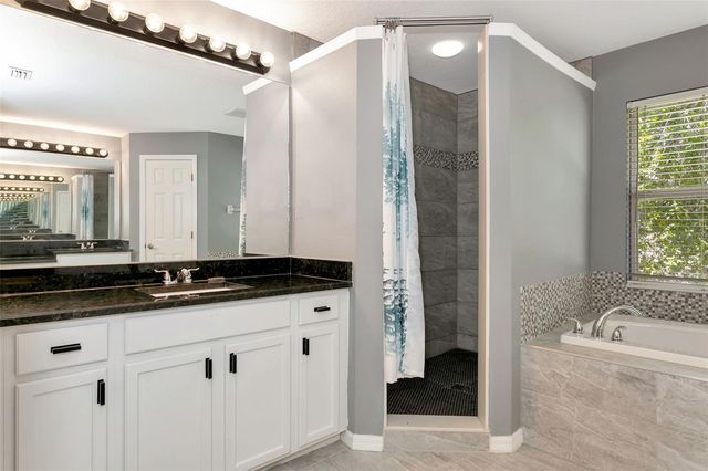 3010 42ND AVENUE E, Bradenton, FL 34208