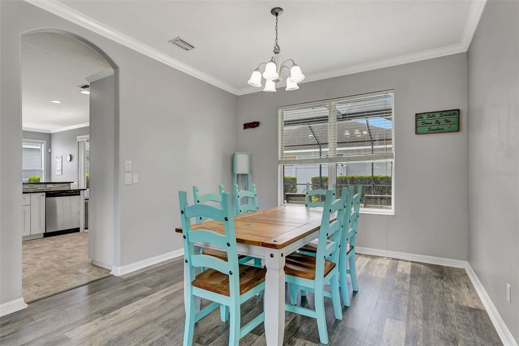 Image 16 of property listing at 3010 42ND AVENUE E, Bradenton, FL 34208