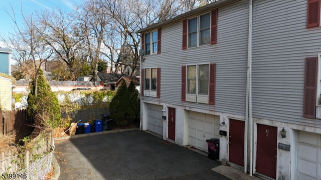 54 Bruen Ave 1, Irvington Twp., NJ 07111