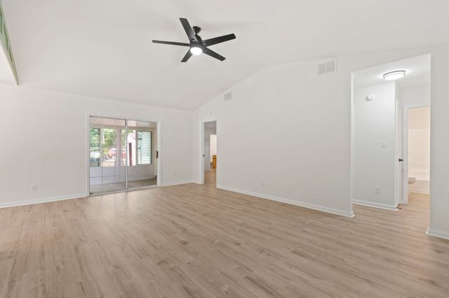 2847 Temperance Dr., Myrtle Beach, SC 29577