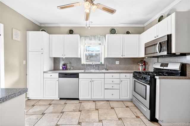 49 Cleveland Street, White Plains, NY 10606