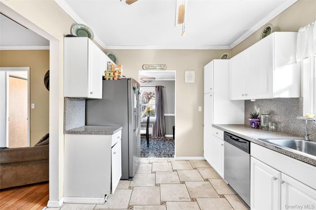 49 Cleveland Street, White Plains, NY 10606