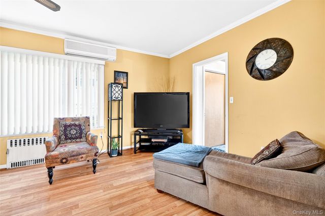 49 Cleveland Street, White Plains, NY 10606