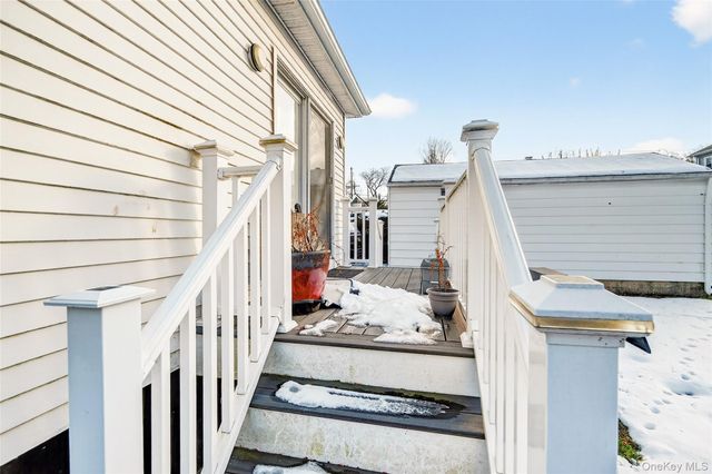 49 Cleveland Street, White Plains, NY 10606