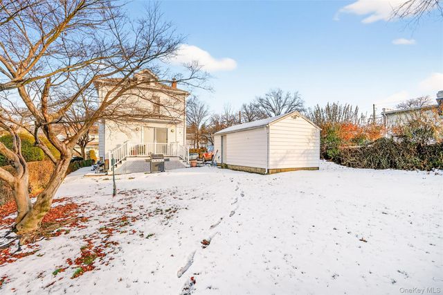 49 Cleveland Street, White Plains, NY 10606