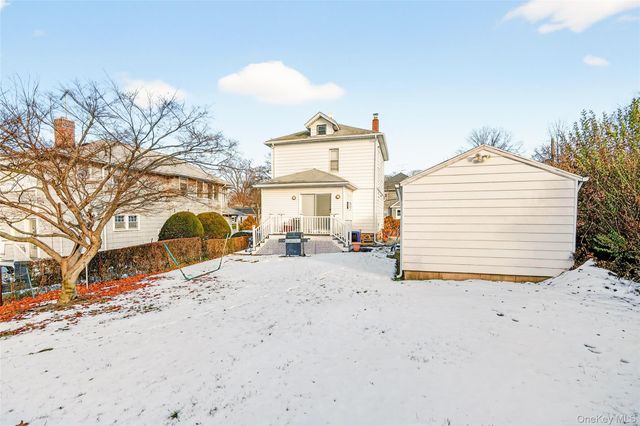 49 Cleveland Street, White Plains, NY 10606