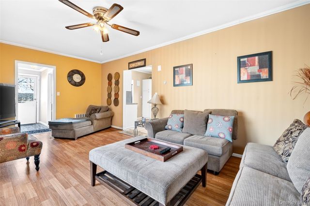 49 Cleveland Street, White Plains, NY 10606