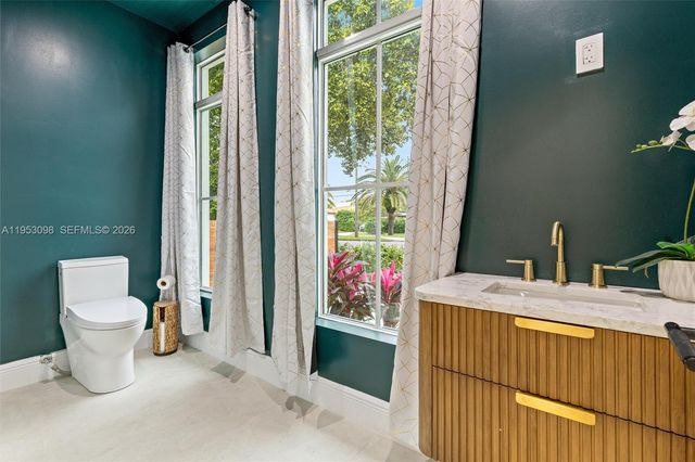 3495 SW 3rd avenue, Miami, FL 33145