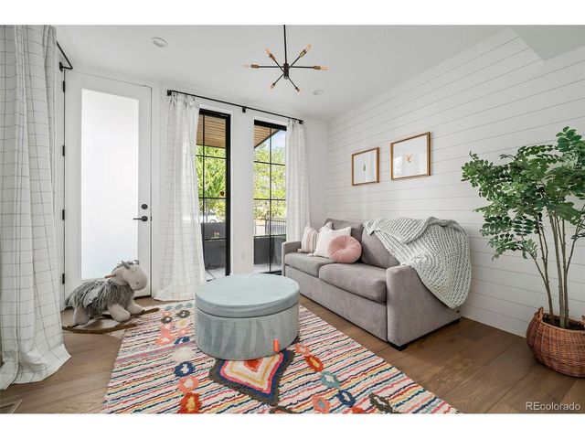 3753 N Franklin St, Denver, CO 80205