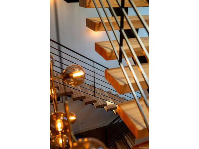 3753 N Franklin St, Denver, CO 80205