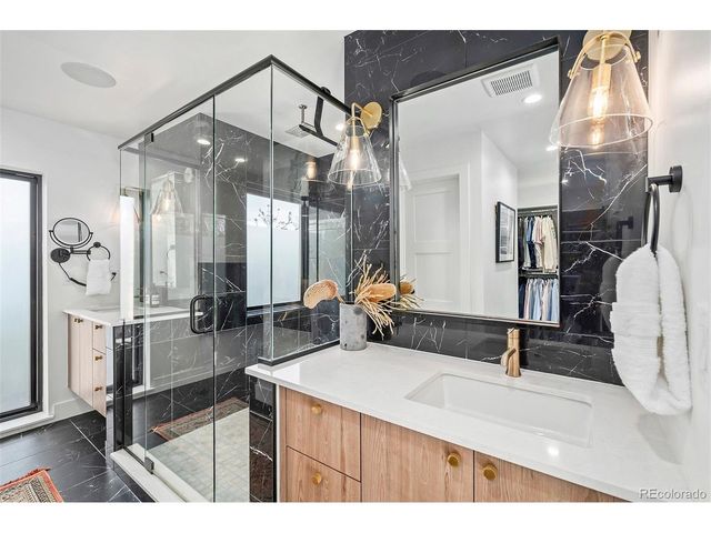 3753 N Franklin St, Denver, CO 80205