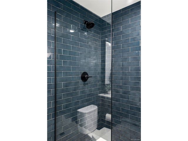 3753 N Franklin St, Denver, CO 80205