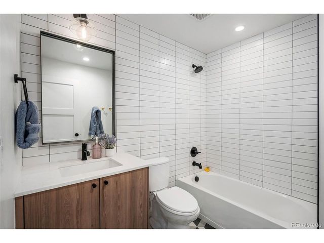 3753 N Franklin St, Denver, CO 80205